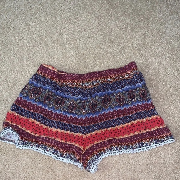 Pink republic shorts - Picture 2 of 3